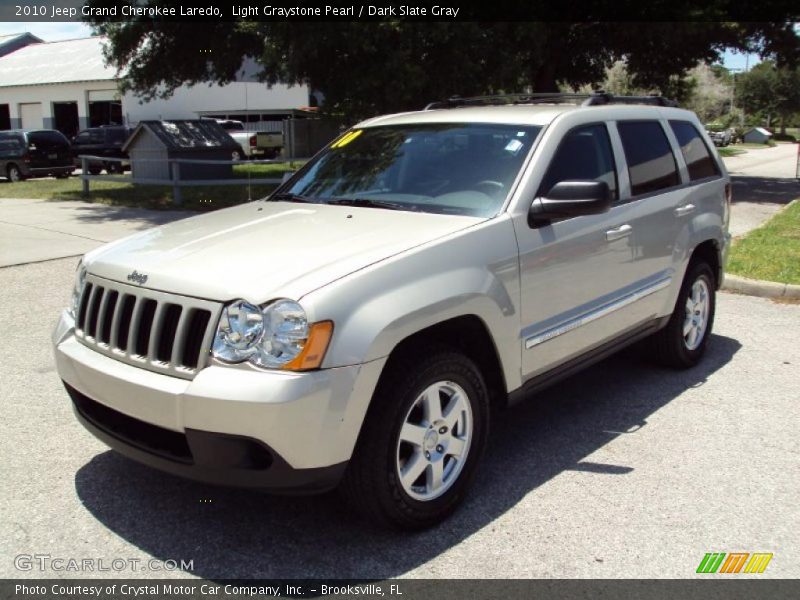 Light Graystone Pearl / Dark Slate Gray 2010 Jeep Grand Cherokee Laredo
