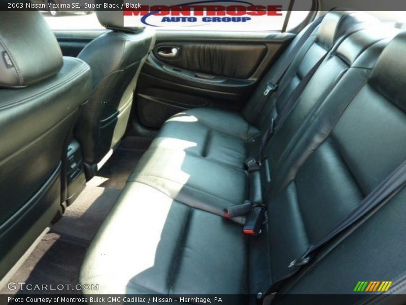 Super Black / Black 2003 Nissan Maxima SE
