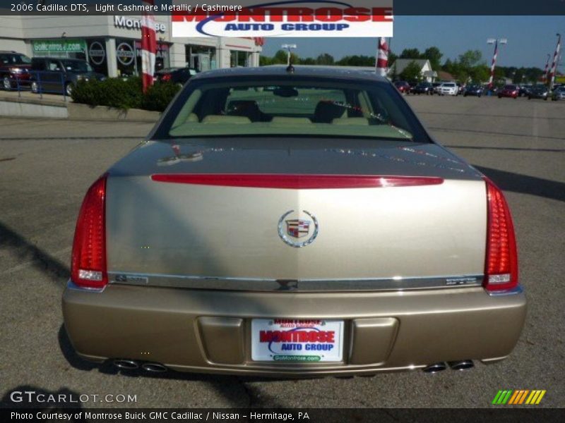 Light Cashmere Metallic / Cashmere 2006 Cadillac DTS