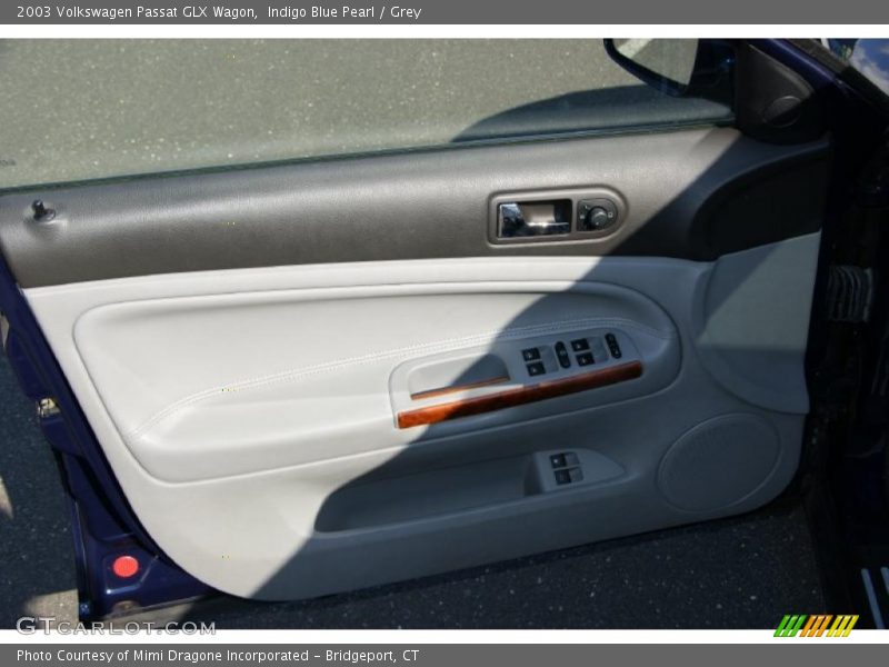 Indigo Blue Pearl / Grey 2003 Volkswagen Passat GLX Wagon