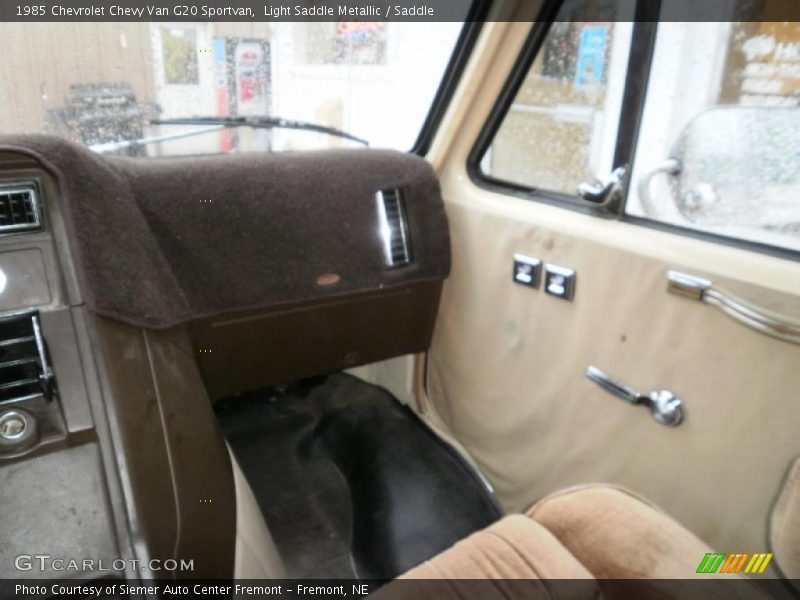 Light Saddle Metallic / Saddle 1985 Chevrolet Chevy Van G20 Sportvan