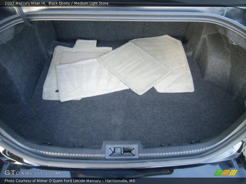 Black Ebony / Medium Light Stone 2007 Mercury Milan I4