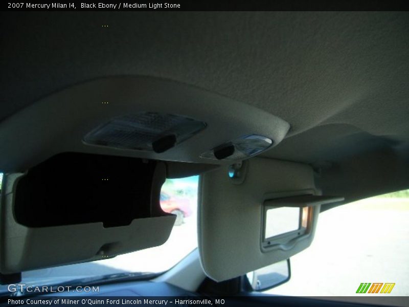 Black Ebony / Medium Light Stone 2007 Mercury Milan I4