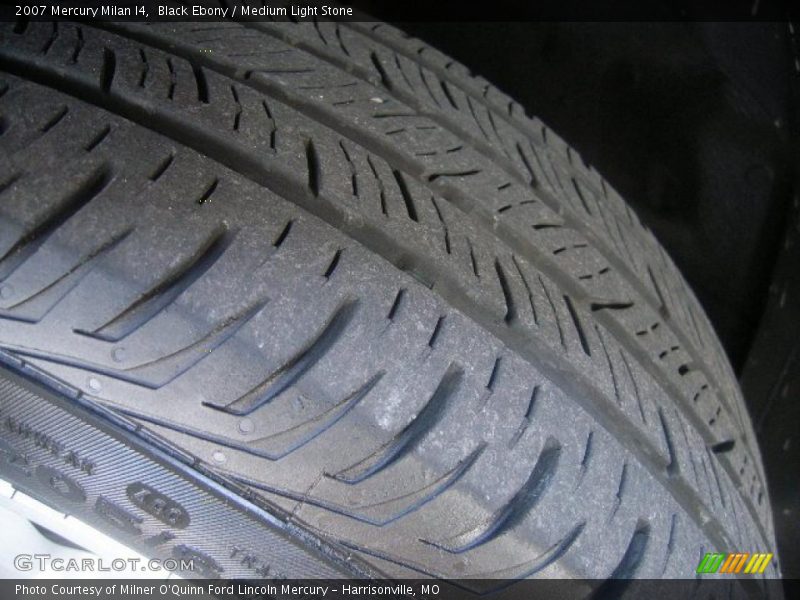 Black Ebony / Medium Light Stone 2007 Mercury Milan I4