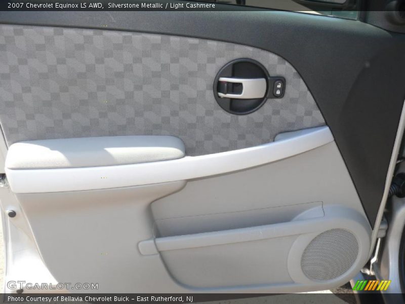 Silverstone Metallic / Light Cashmere 2007 Chevrolet Equinox LS AWD