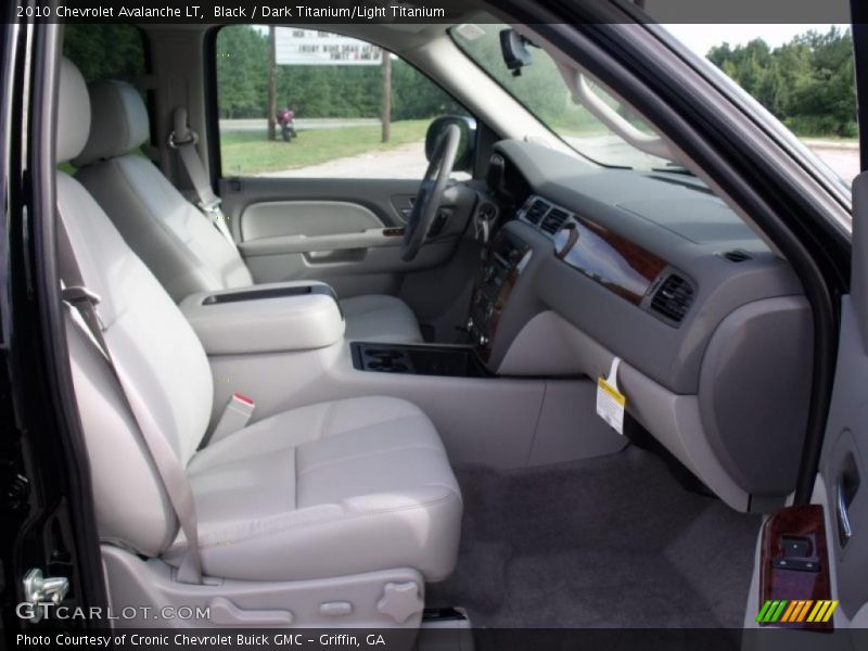 Black / Dark Titanium/Light Titanium 2010 Chevrolet Avalanche LT