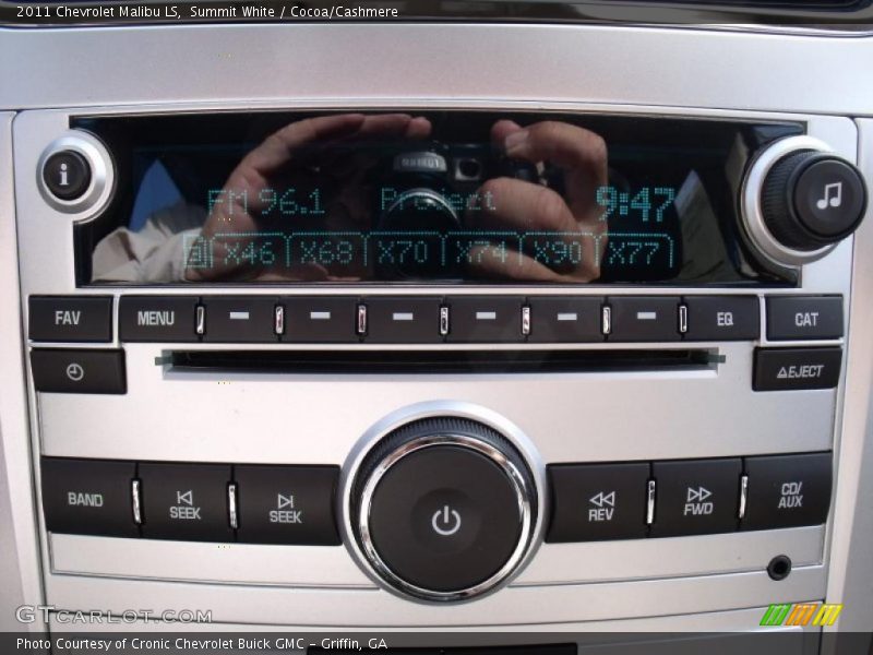 Summit White / Cocoa/Cashmere 2011 Chevrolet Malibu LS