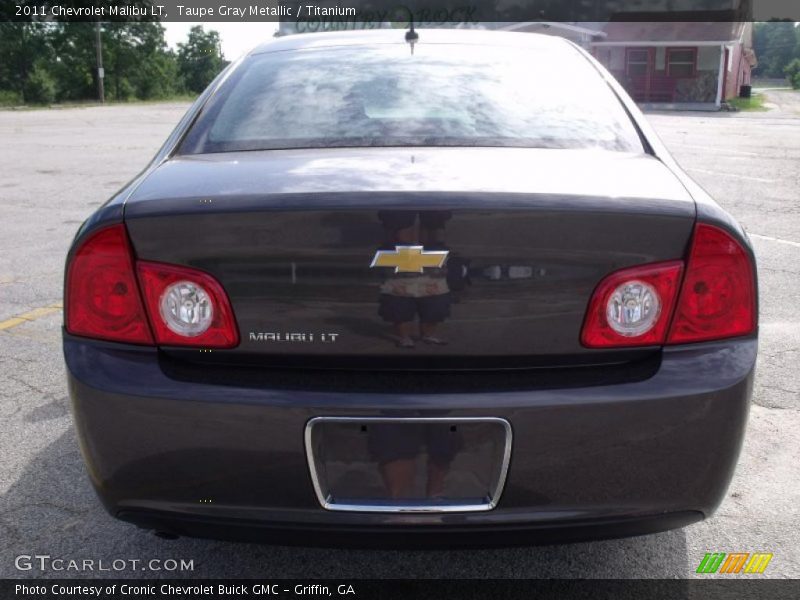 Taupe Gray Metallic / Titanium 2011 Chevrolet Malibu LT