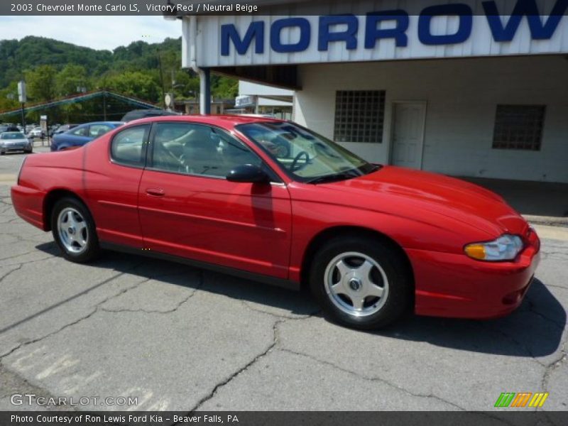 Victory Red / Neutral Beige 2003 Chevrolet Monte Carlo LS