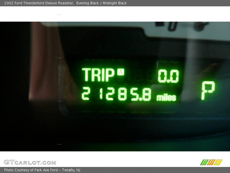 Evening Black / Midnight Black 2002 Ford Thunderbird Deluxe Roadster