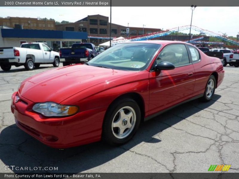Victory Red / Neutral Beige 2003 Chevrolet Monte Carlo LS