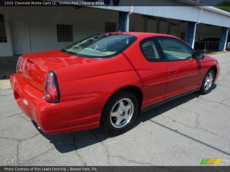 Victory Red / Neutral Beige 2003 Chevrolet Monte Carlo LS