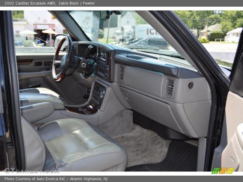 Sable Black / Pewter 2002 Cadillac Escalade AWD