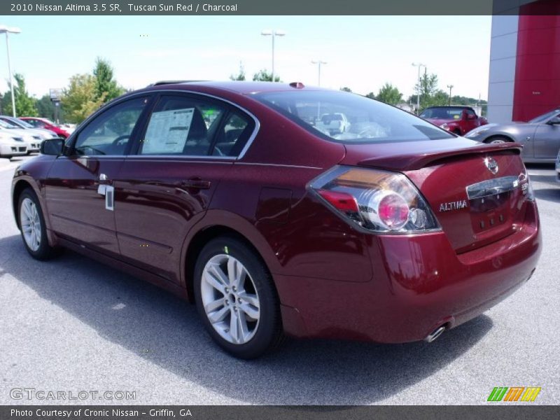 Tuscan Sun Red / Charcoal 2010 Nissan Altima 3.5 SR