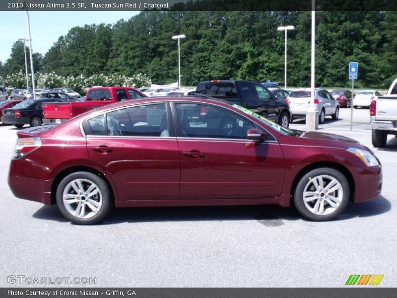 Tuscan Sun Red / Charcoal 2010 Nissan Altima 3.5 SR