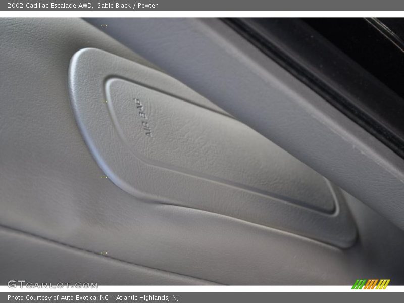 Sable Black / Pewter 2002 Cadillac Escalade AWD