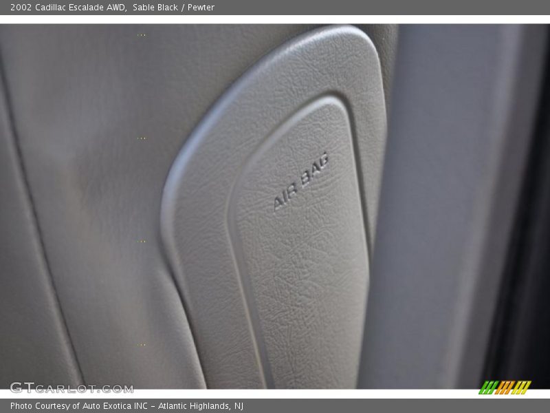 Sable Black / Pewter 2002 Cadillac Escalade AWD