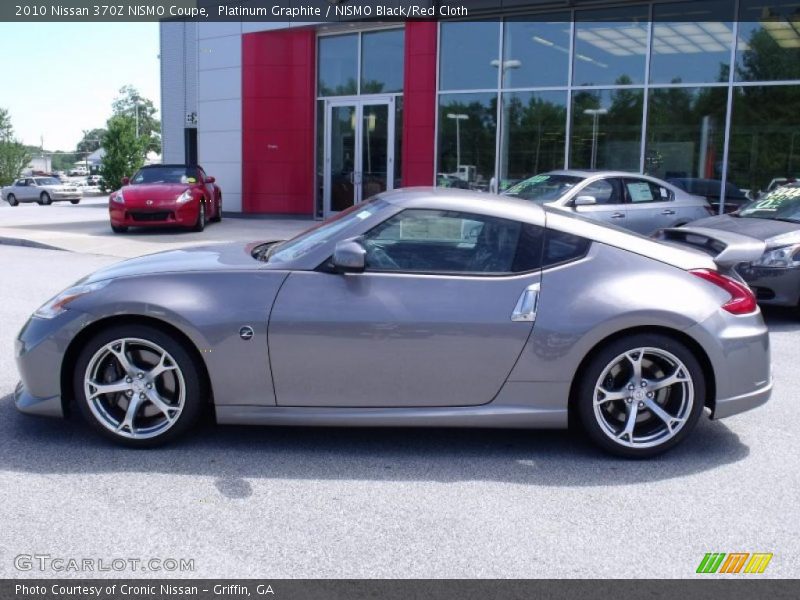 Platinum Graphite / NISMO Black/Red Cloth 2010 Nissan 370Z NISMO Coupe