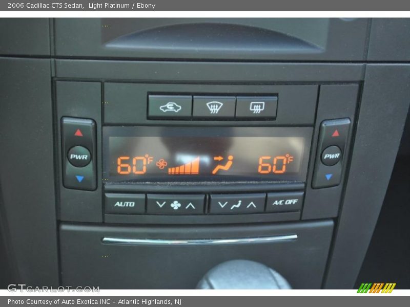 Light Platinum / Ebony 2006 Cadillac CTS Sedan