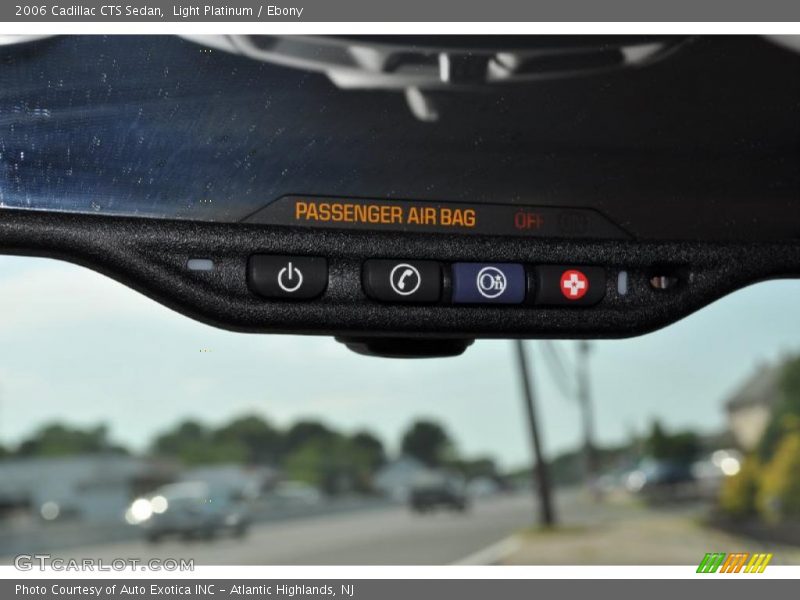 Light Platinum / Ebony 2006 Cadillac CTS Sedan