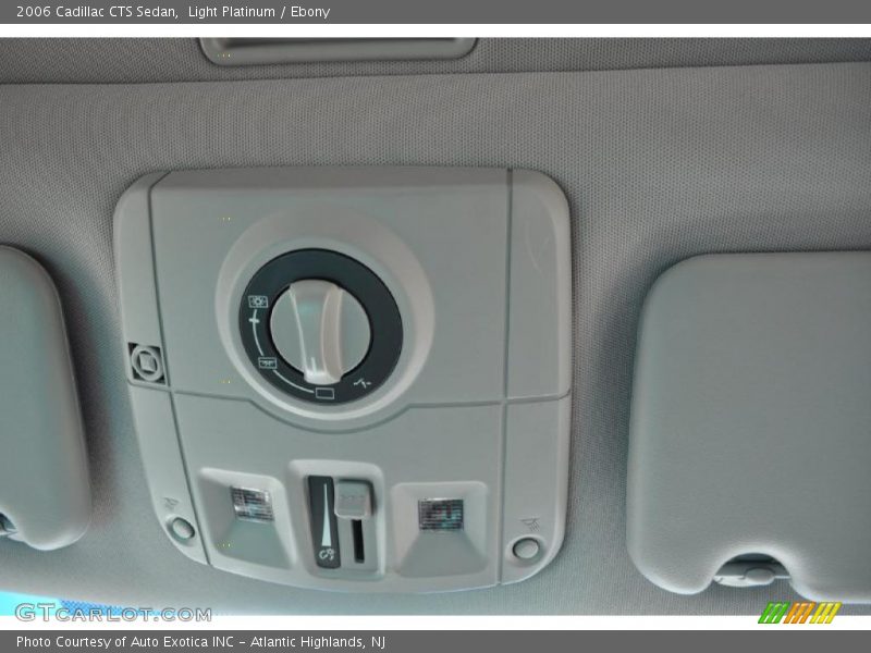 Light Platinum / Ebony 2006 Cadillac CTS Sedan