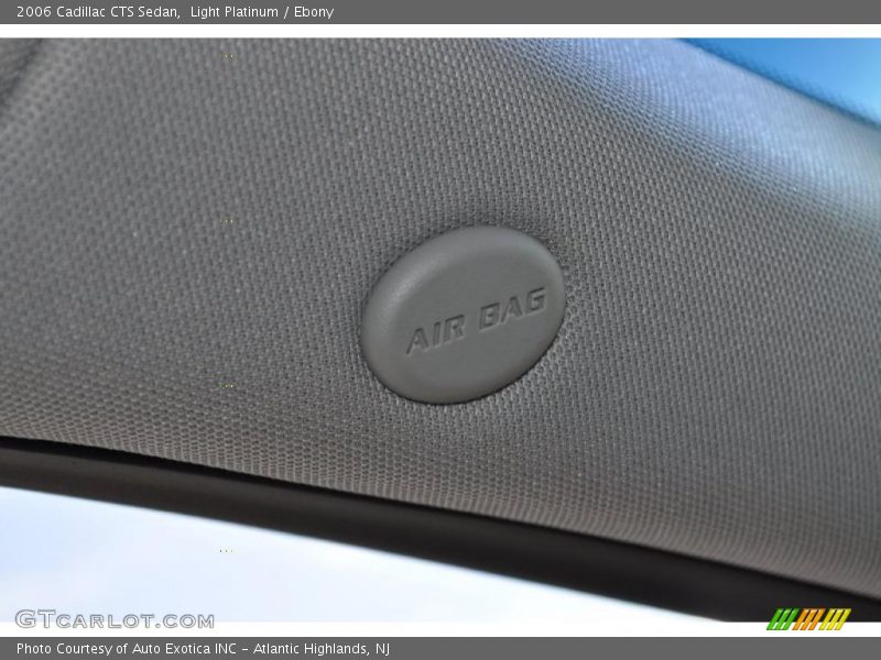 Light Platinum / Ebony 2006 Cadillac CTS Sedan