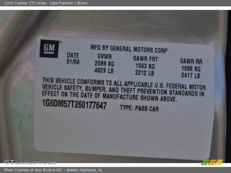 Light Platinum / Ebony 2006 Cadillac CTS Sedan