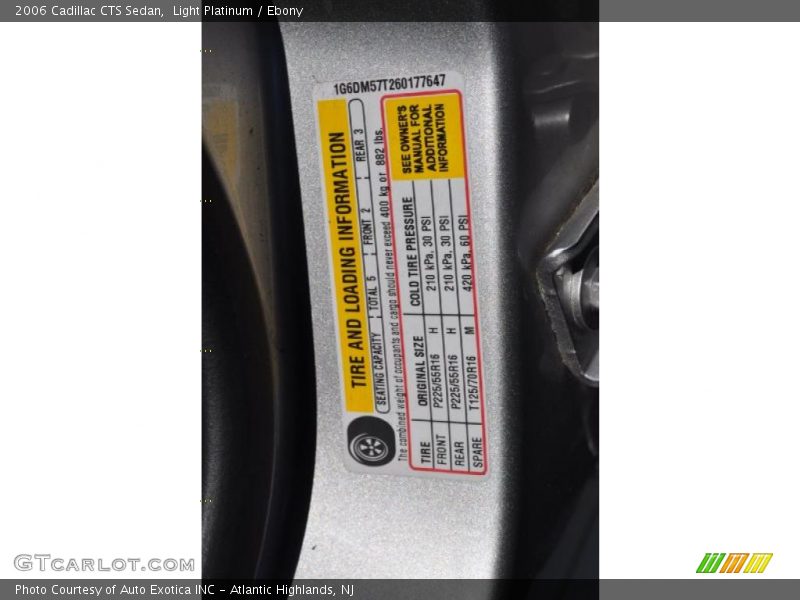 Light Platinum / Ebony 2006 Cadillac CTS Sedan