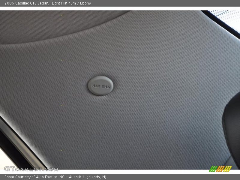 Light Platinum / Ebony 2006 Cadillac CTS Sedan