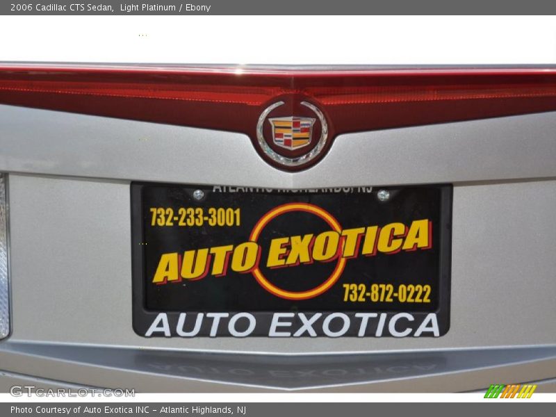 Light Platinum / Ebony 2006 Cadillac CTS Sedan