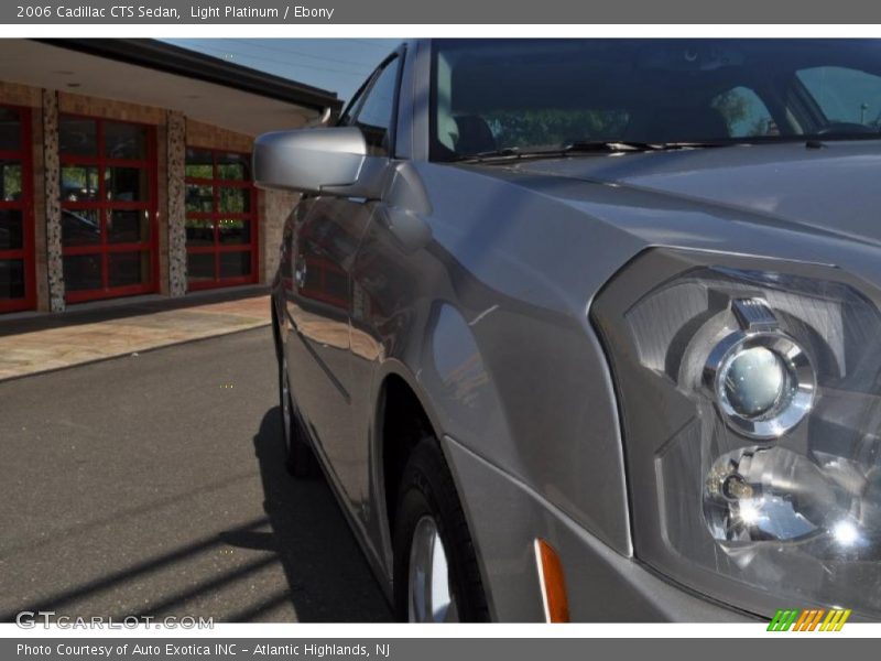 Light Platinum / Ebony 2006 Cadillac CTS Sedan