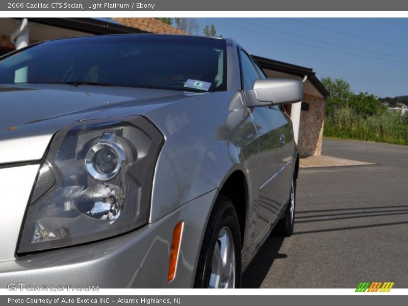 Light Platinum / Ebony 2006 Cadillac CTS Sedan