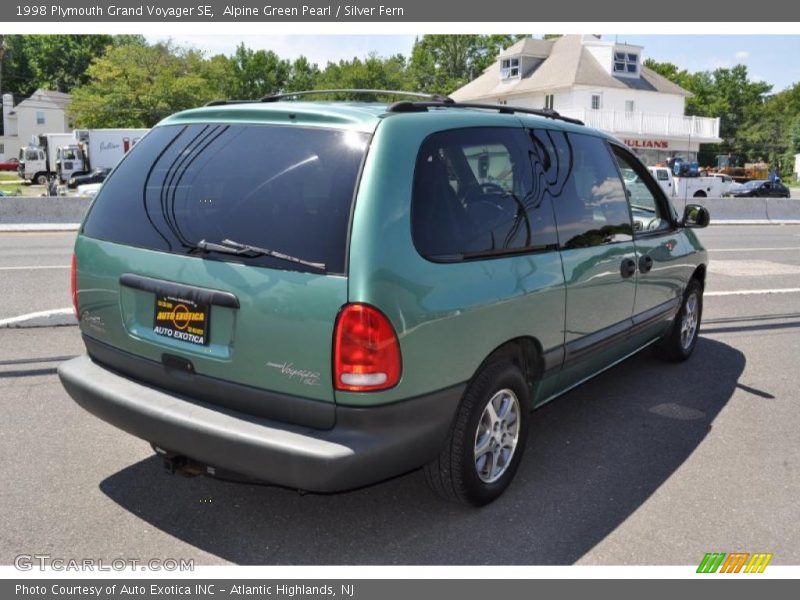 Alpine Green Pearl / Silver Fern 1998 Plymouth Grand Voyager SE