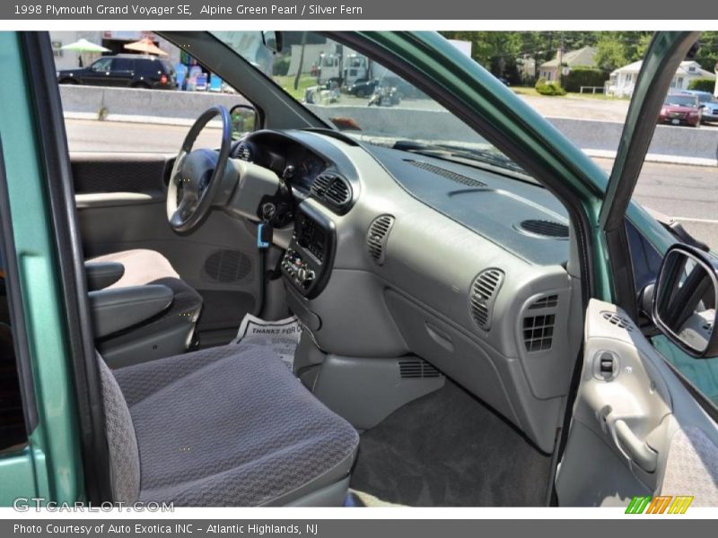 Alpine Green Pearl / Silver Fern 1998 Plymouth Grand Voyager SE