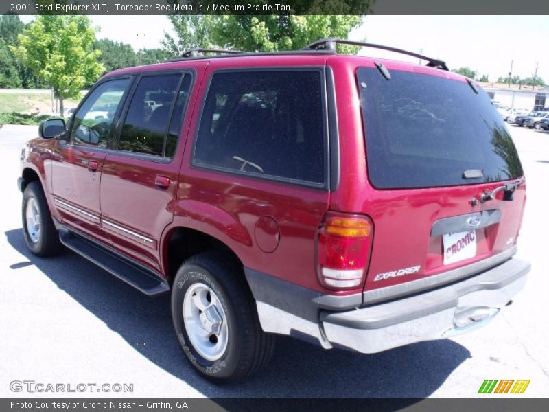 Toreador Red Metallic / Medium Prairie Tan 2001 Ford Explorer XLT