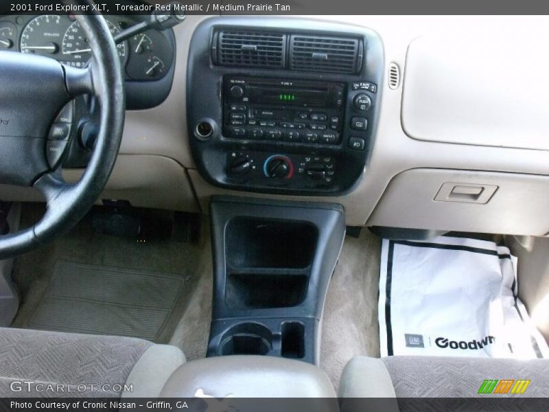 Toreador Red Metallic / Medium Prairie Tan 2001 Ford Explorer XLT