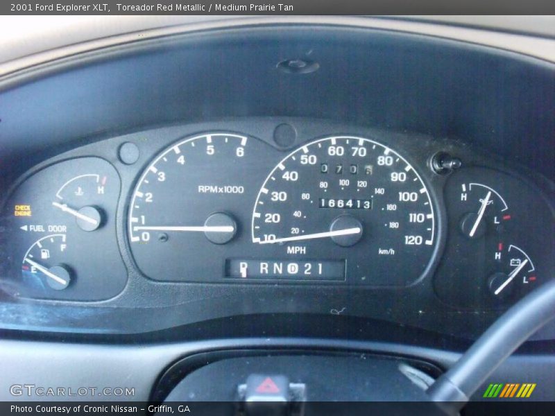 Toreador Red Metallic / Medium Prairie Tan 2001 Ford Explorer XLT