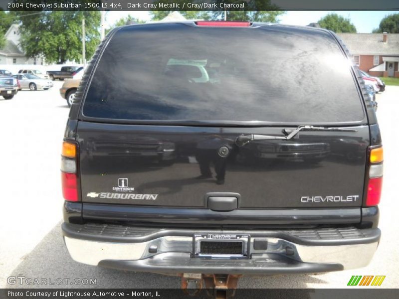 Dark Gray Metallic / Gray/Dark Charcoal 2004 Chevrolet Suburban 1500 LS 4x4