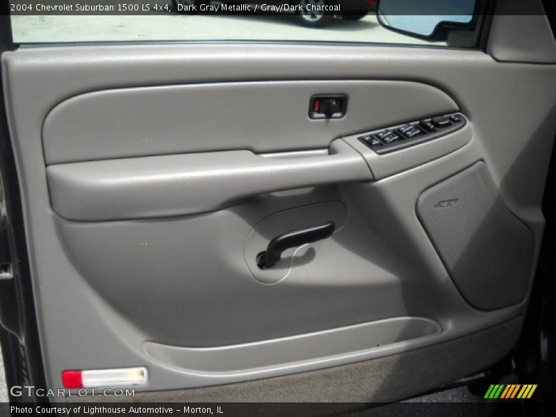 Dark Gray Metallic / Gray/Dark Charcoal 2004 Chevrolet Suburban 1500 LS 4x4