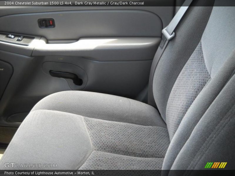 Dark Gray Metallic / Gray/Dark Charcoal 2004 Chevrolet Suburban 1500 LS 4x4