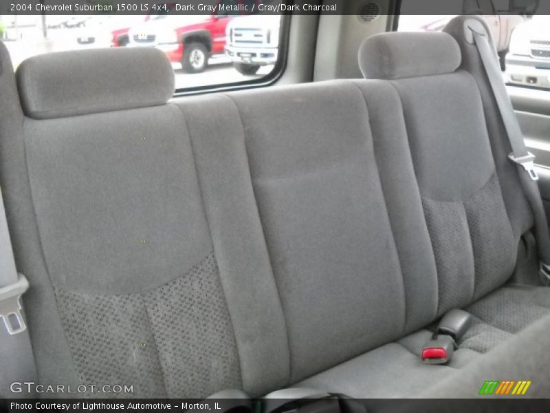 Dark Gray Metallic / Gray/Dark Charcoal 2004 Chevrolet Suburban 1500 LS 4x4