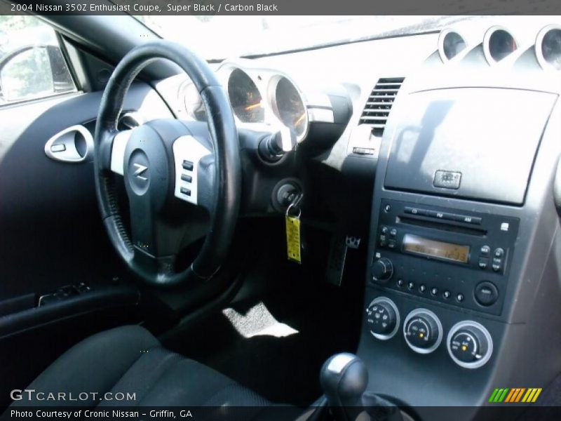 Super Black / Carbon Black 2004 Nissan 350Z Enthusiast Coupe