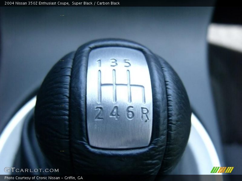 Super Black / Carbon Black 2004 Nissan 350Z Enthusiast Coupe