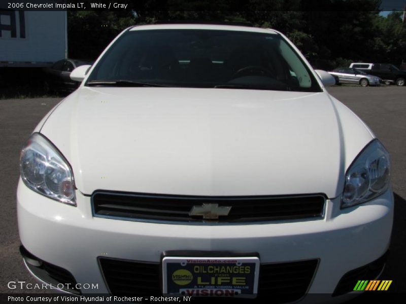 White / Gray 2006 Chevrolet Impala LT