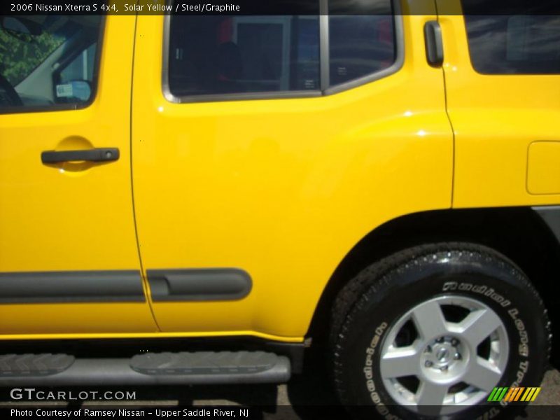 Solar Yellow / Steel/Graphite 2006 Nissan Xterra S 4x4
