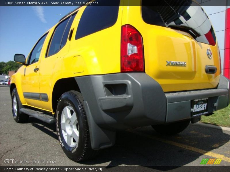 Solar Yellow / Steel/Graphite 2006 Nissan Xterra S 4x4