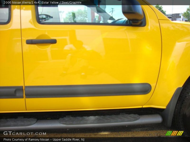 Solar Yellow / Steel/Graphite 2006 Nissan Xterra S 4x4