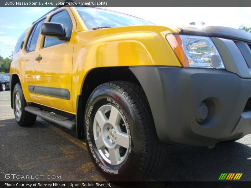 Solar Yellow / Steel/Graphite 2006 Nissan Xterra S 4x4