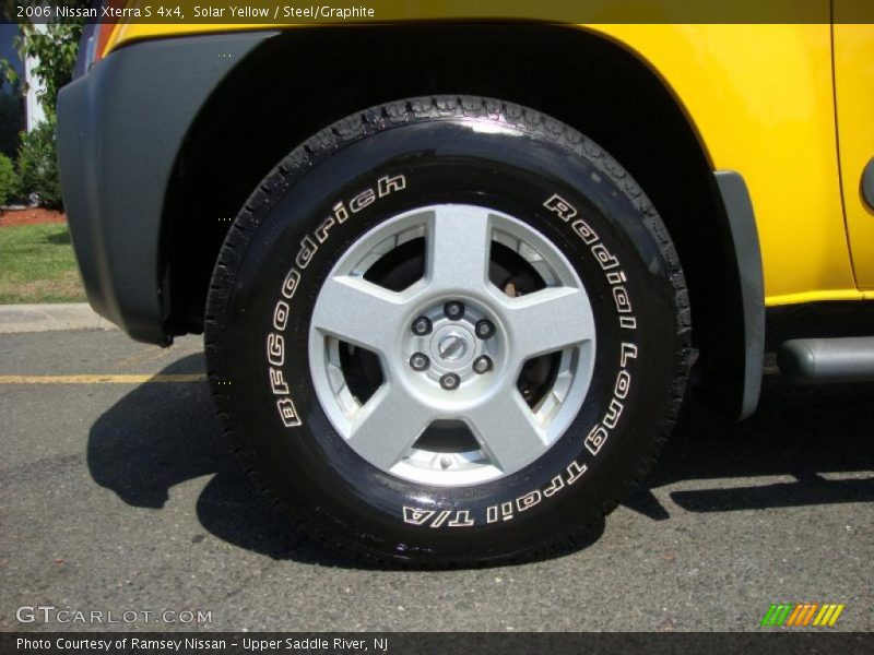 Solar Yellow / Steel/Graphite 2006 Nissan Xterra S 4x4