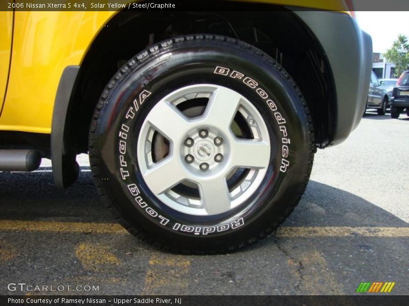 Solar Yellow / Steel/Graphite 2006 Nissan Xterra S 4x4